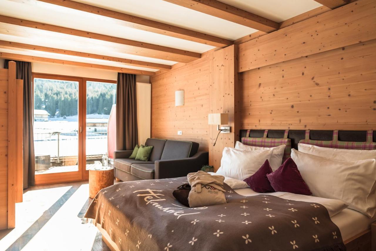 Helmhotel Innichen Exteriör bild